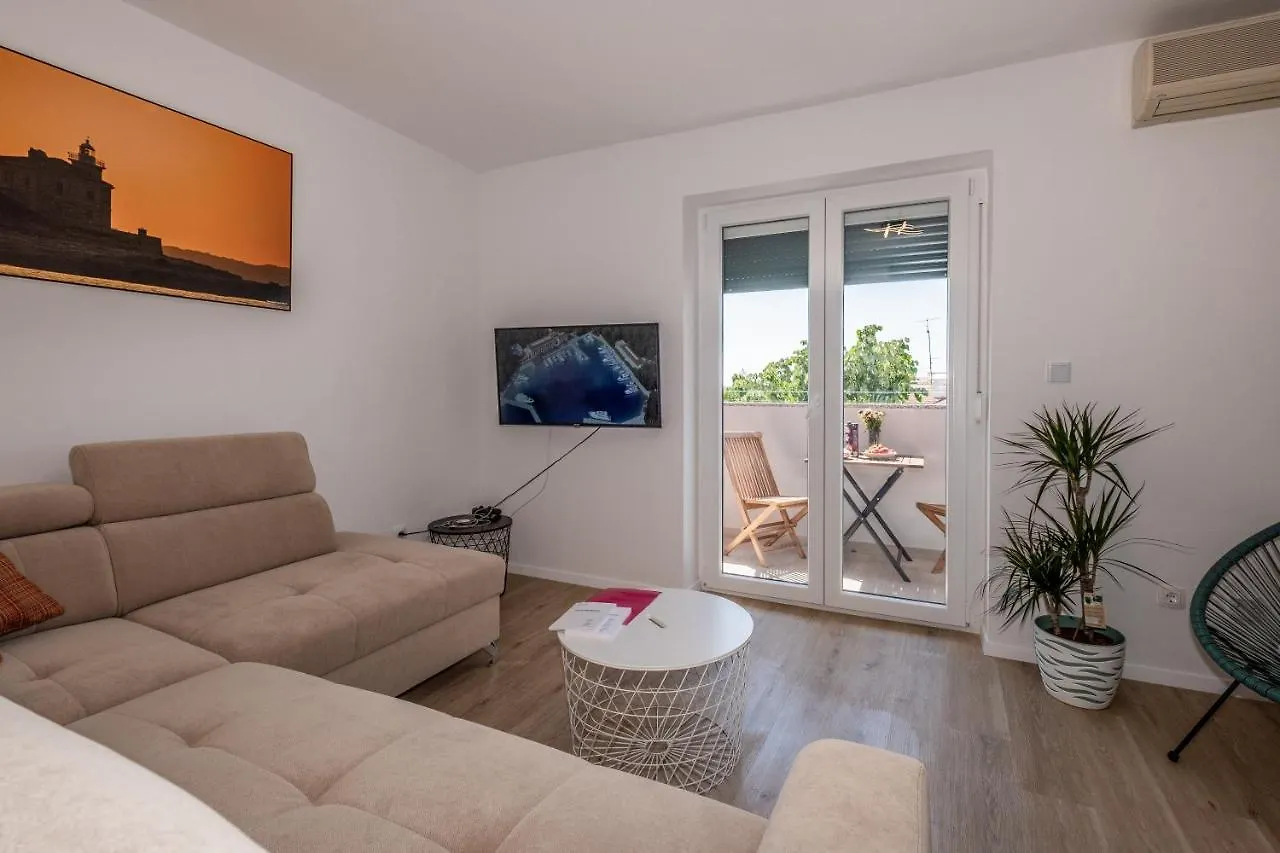 Appartamento Second Home Pola