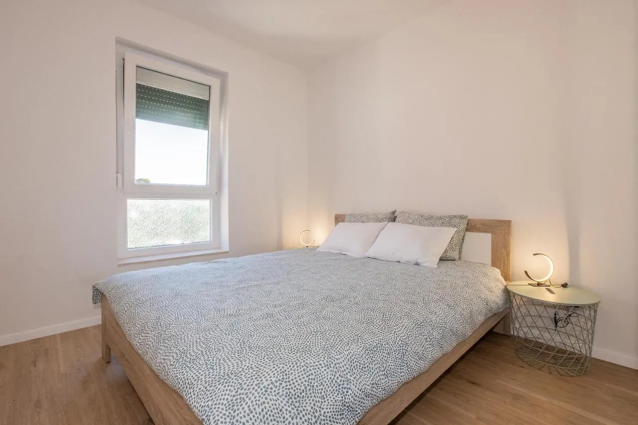 Apartment Second Home Pula